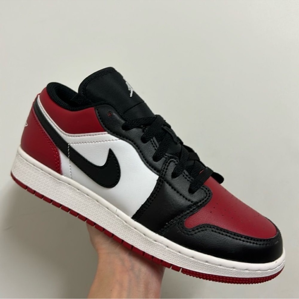 NIKE AIR JORDAN GS SNEAKERS